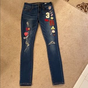 Cute “Patch Jeans” SOLD
